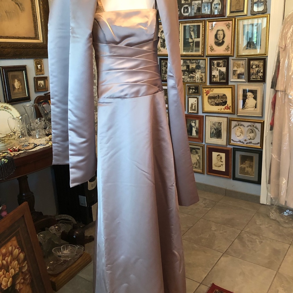 Alluring Halter Couture Collection By Bill Pesce Silver Medium Gown With Scarf